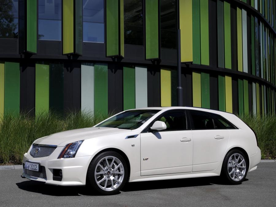  Cadillac CTS-V Sport Wagon 2010 года  (EU) (фото 17 из 21)